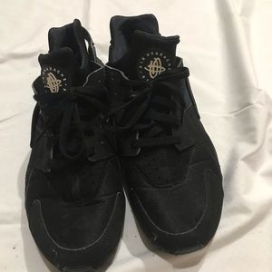 Nike Air Huarache Black